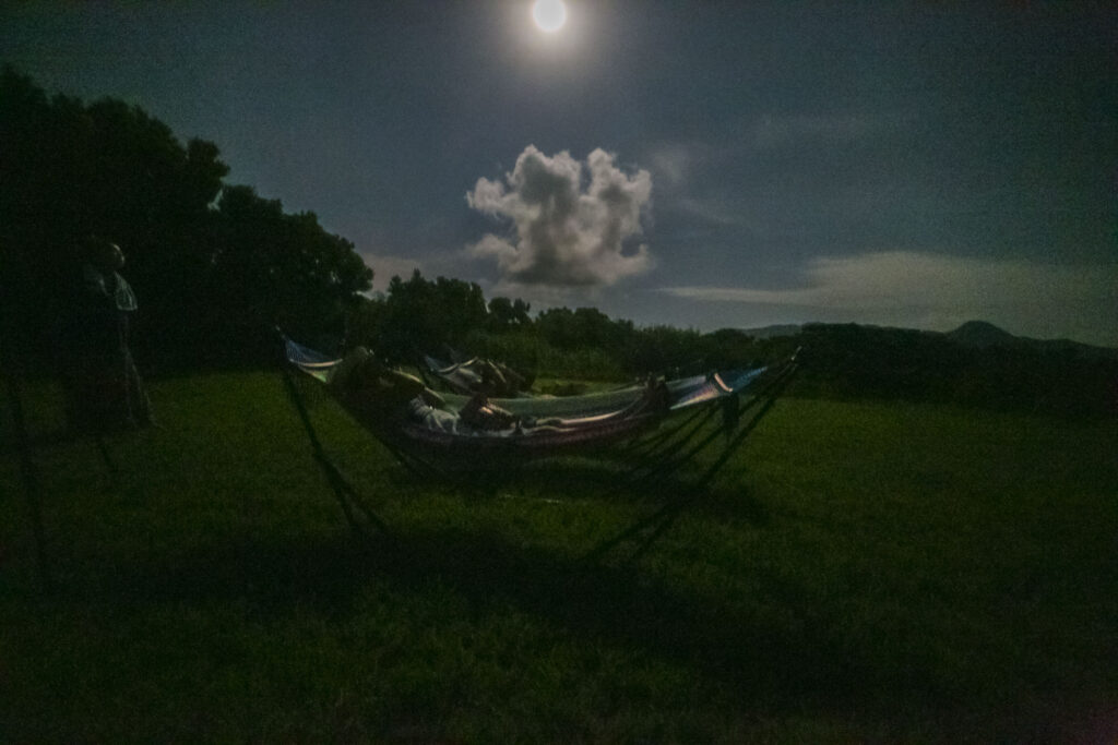 月夜のツアー風景